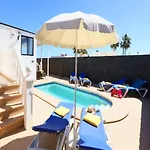 Cosy Lanzarote 3 Bedrooms Heated Pool Honey Villa Puerto del Carmen (Lanzarote)