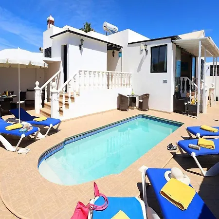 Cosy Lanzarote 3 Bedrooms Heated Pool Honey * Пуерто-дель-Кармен