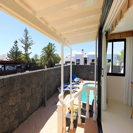 Cosy Lanzarote 3 Bedrooms Heated Pool Honey Villa Puerto del Carmen (Lanzarote)